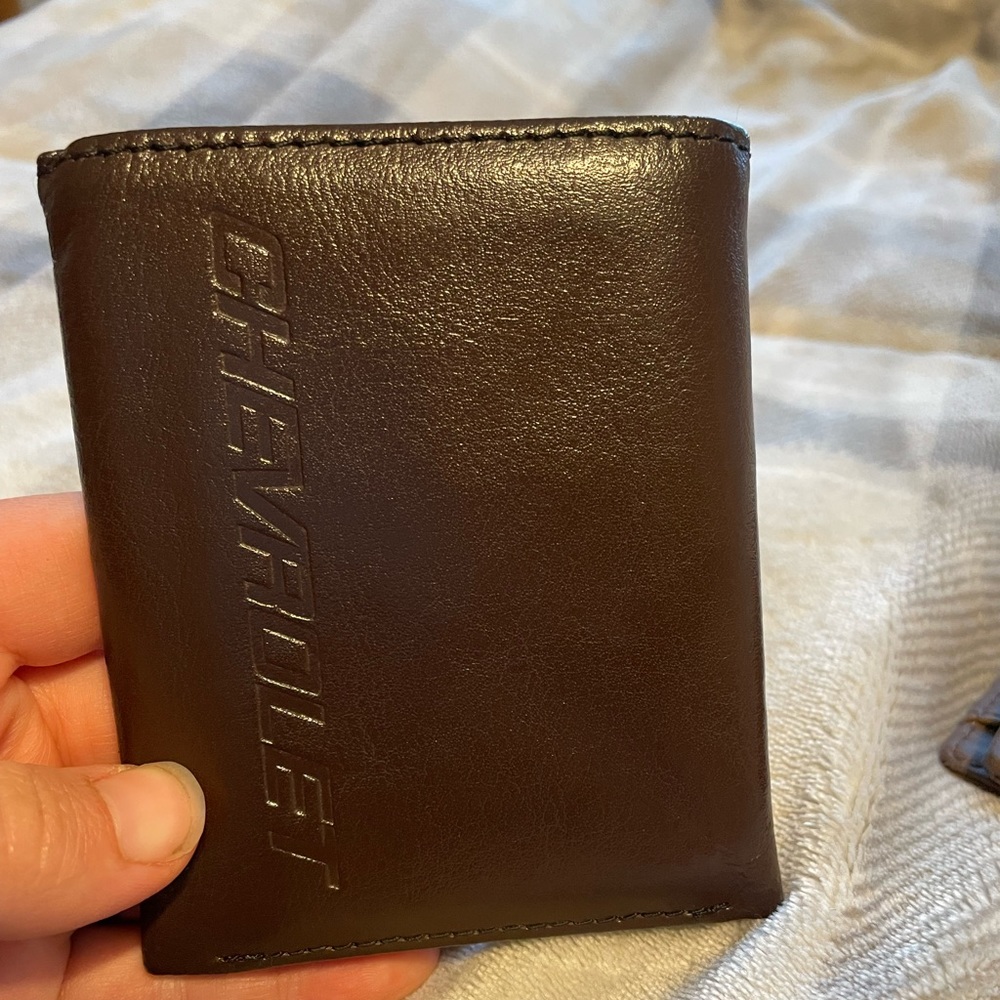 Genuine Leather Wallet Bundle! Buxton, Fossil, Bu… - image 6